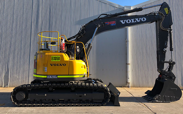 Volvo ECR235CL 24T Excavator